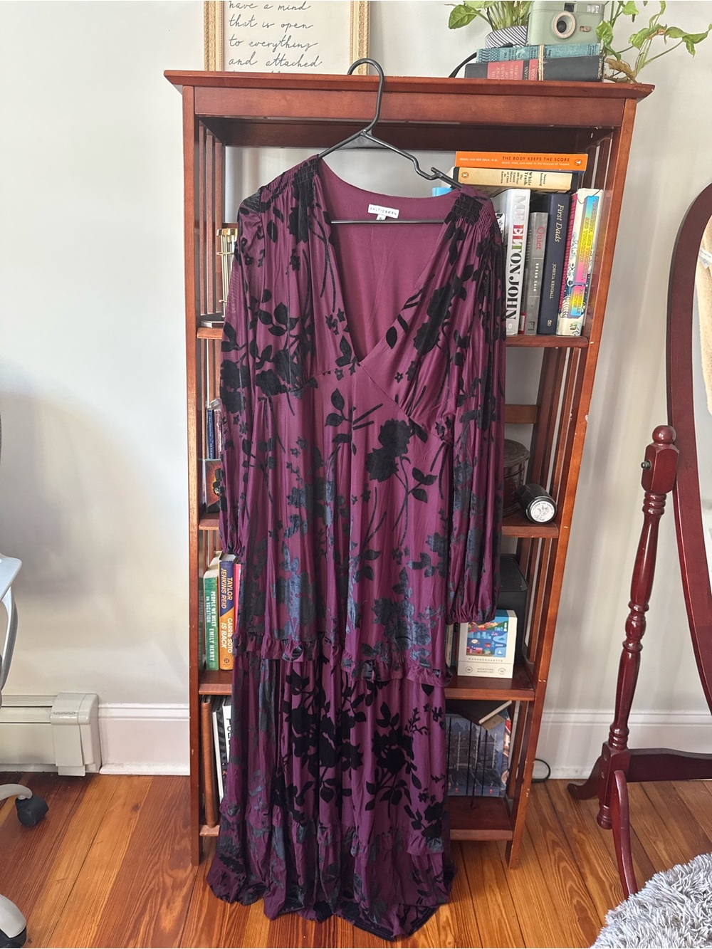 Baltic Born Liana Velvet Embossed Maxi Dress - XL - Picture 4 of 7